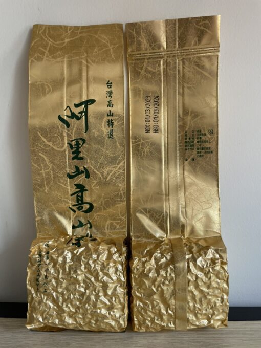 Trà Oolong Kim Tuyên ( Oolong Sữa)